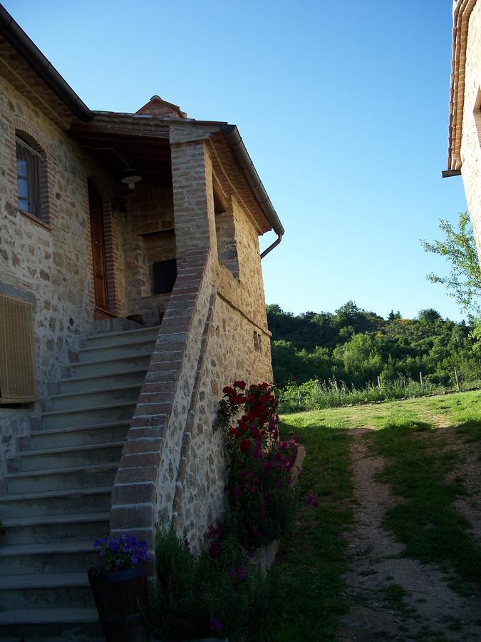Agriturismo Santa Caterina Castelnuovo di Val di Cecina Exterior foto